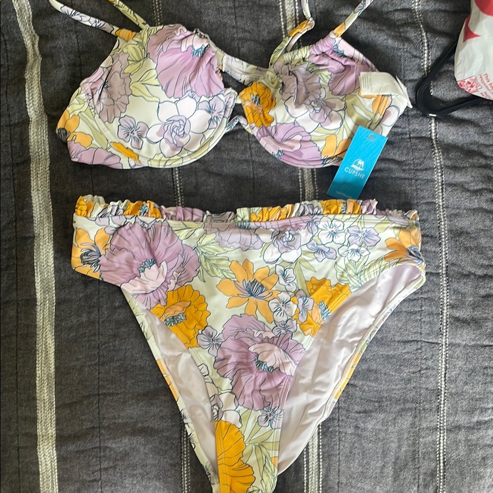 Cupshe Floral Bikini Set with Purple and Orange